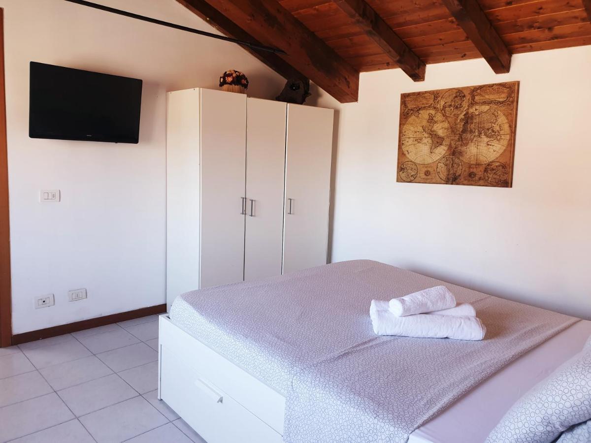 Ferienwohnung Leonardo Da Vinci / Galeazzi Mailand Exterior foto